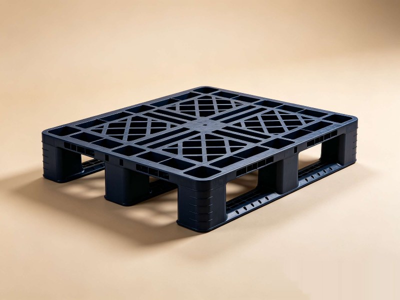 Plastic pallet